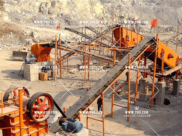 Ore crushing belt conveyor