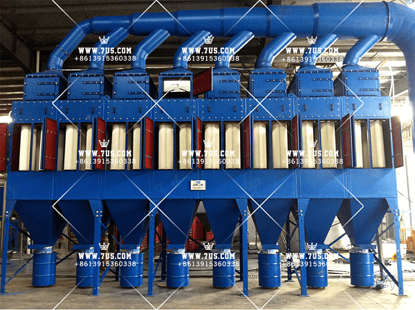 Plate brush dust collector 