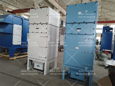 Vertical filter cartridge dust collector 